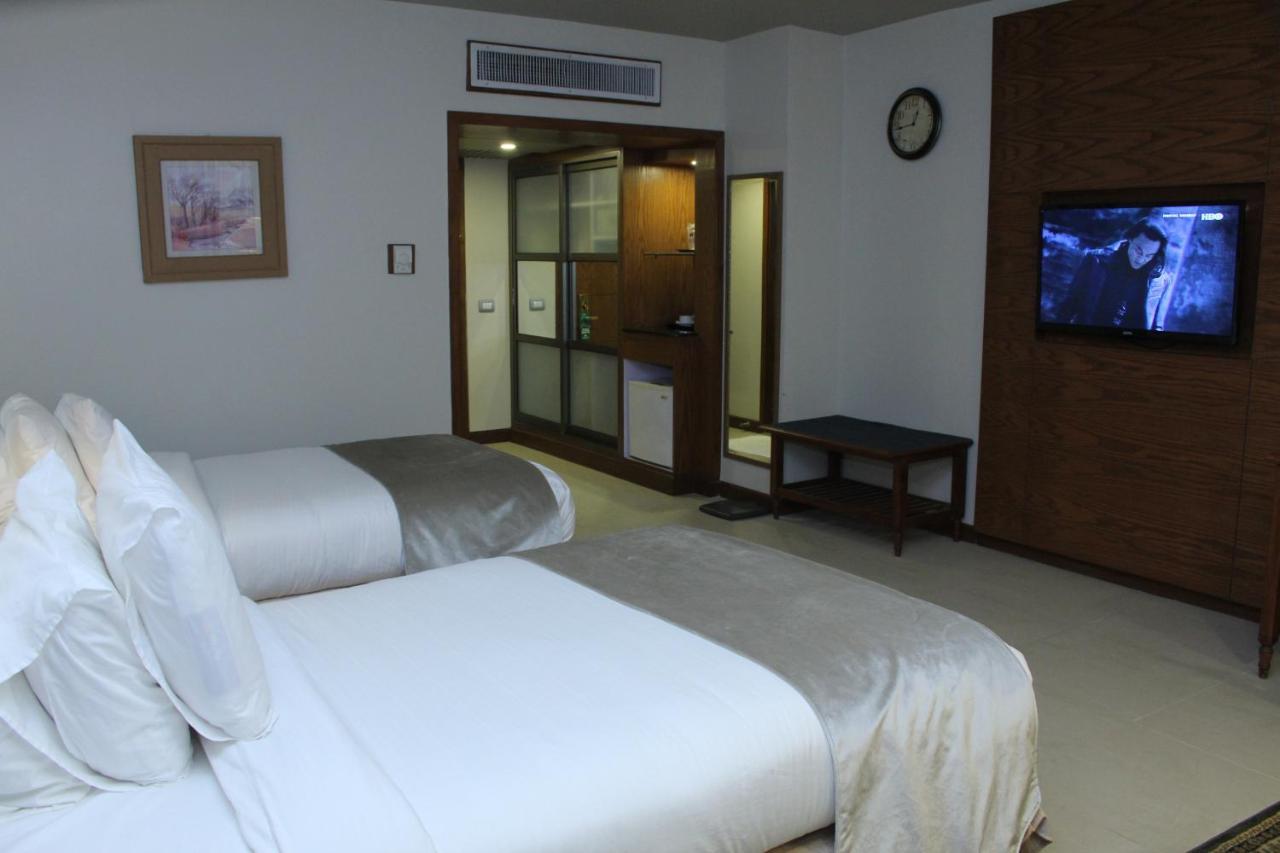 Regent Plaza Hotel & Convention Center Καράτσι Εξωτερικό φωτογραφία