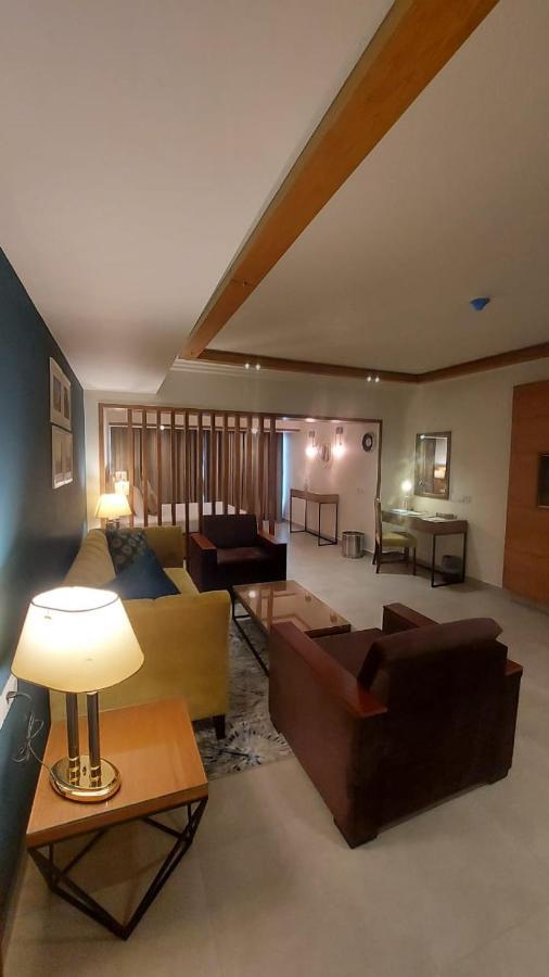 Regent Plaza Hotel & Convention Center Καράτσι Εξωτερικό φωτογραφία
